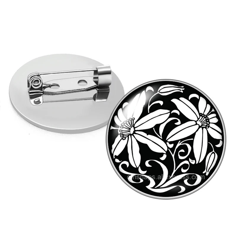 100 pieces of wholesale personalized customized brooch pos customized design po gifts for family anniversary collars with 25mm/30mm pins 241018