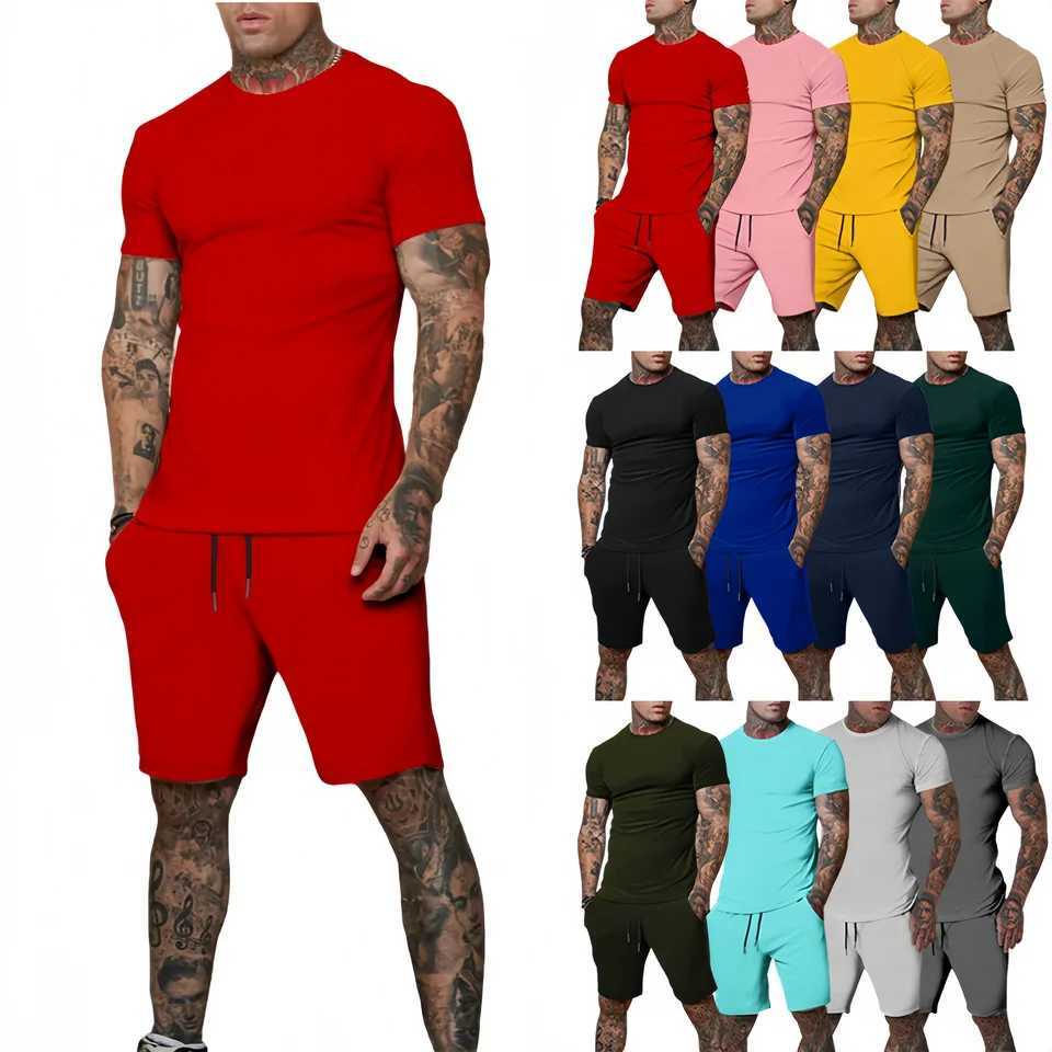 2024 New Mens Sportswear Short Sleeve T-shirt and Sportswear Summer Casual Jogging Pants Set Mens Two Piece Set W241018
