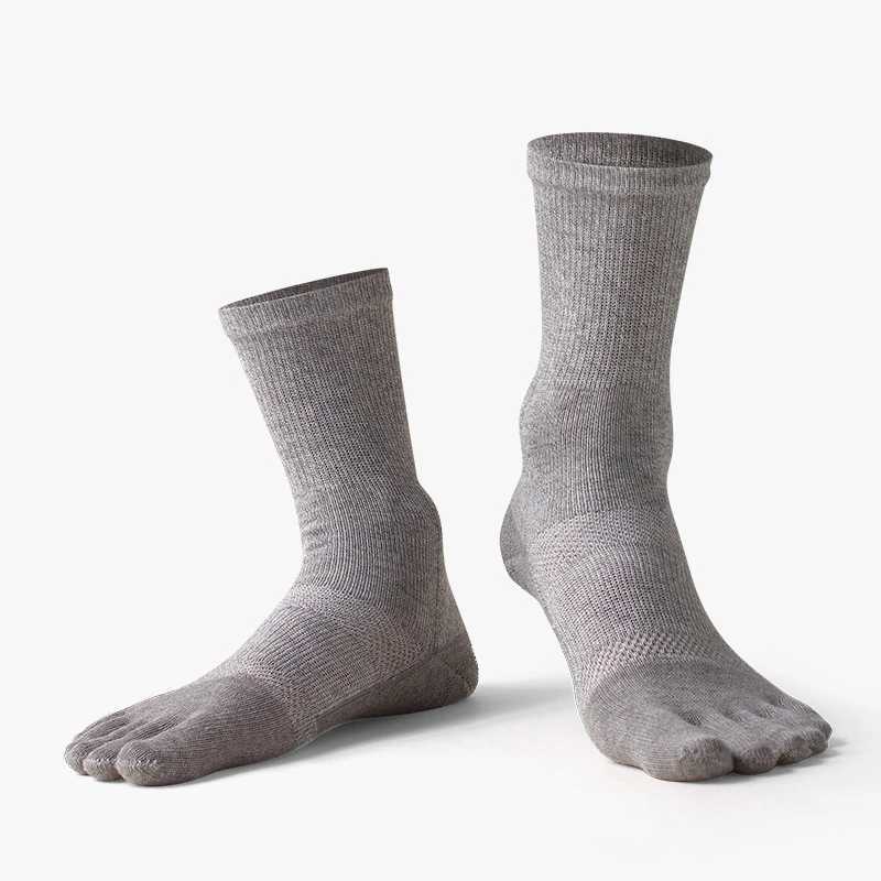 2024 Winter Warmth Men Sports Five Finger Socks 100% Cotton Sweat Absorbent Solid Color Outdoors Woman Long Tube Split Toe SocksXJ241019