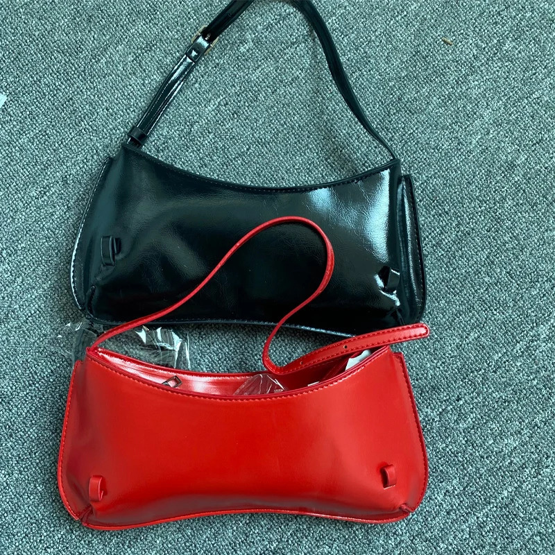 Womens er Red Patent Leather Bottom Bag French Street Fashion Trend Small Shoulder Bag Wallet 241018