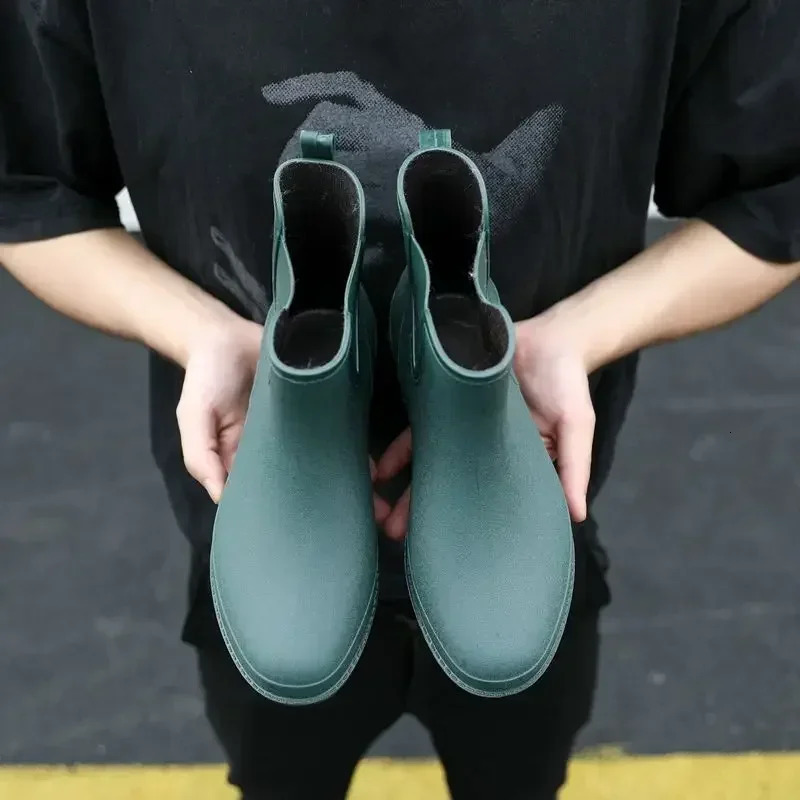 Wear-resistant Wellies Male Shoes Loafers Non-slip Mens Rain Boots Gum 2024 Outdoor Wide Toes Garden Adult Comfortable Water 241031