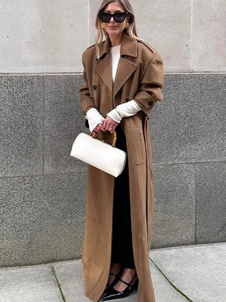 Vintage Turn-down Collar Long Coats With Belts Women Casual Double-Breasted Shoulder Pads Maxi Coat Autumn Elegant Chic Outwear 241010