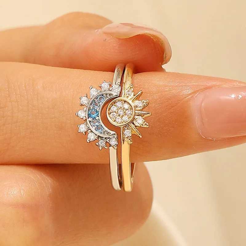 2-piece/set couple ring set sky blue sparkling moon and sun rings fashionable womens stackable finger set engagement jewelry Y241019