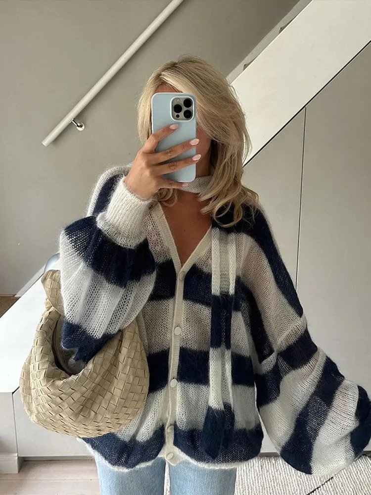 Black White Stripe With Scarf Knitted Cardigan Women Casual V Neck Long Lantern Sleeve Sweater 2024 Autumn Lady Elegant Knitwear 241009