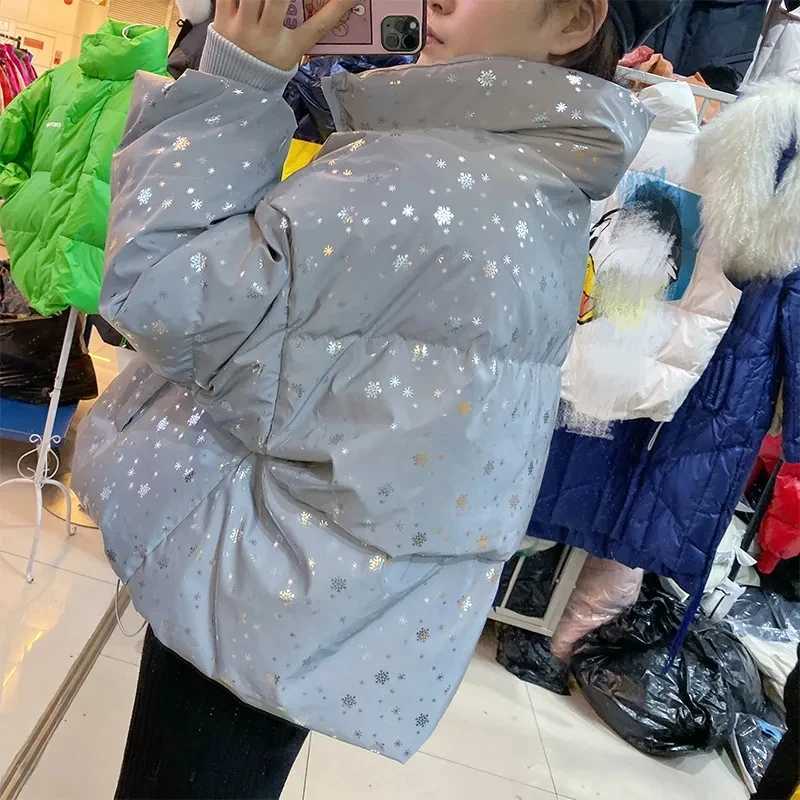 Women's Down Parkas Winter womens T-shirt oversized reflective jacket warm womens jacket snowflake sequin Parka cotton padded jacket Y240824IE6N