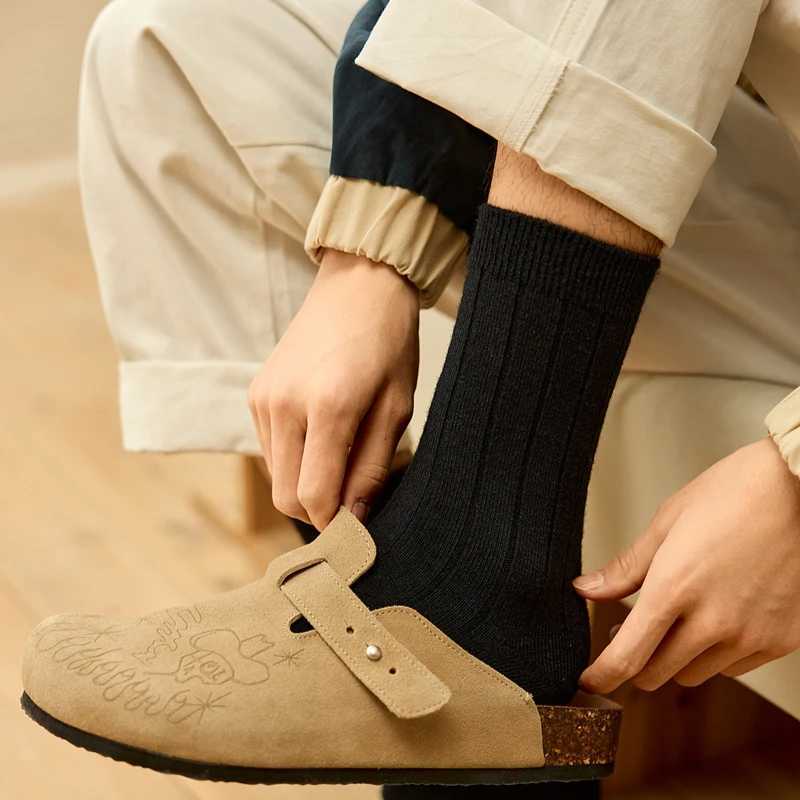 Mens Socks Autumn Winter Thick Warmer Middle Tube Socks Men Male Wool Cashmere Thermal Solid Color Black Gray Elastic Long SocksXJ241019