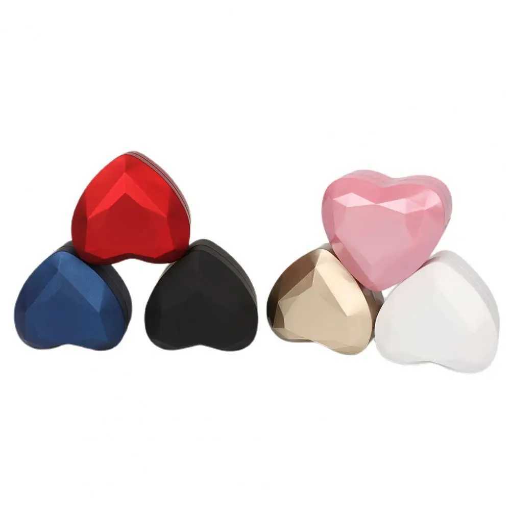 LED luminous ring box heart-shaped LED ring box portable case used for recommending engagement and wedding pocket jewelry gift boxes W241019