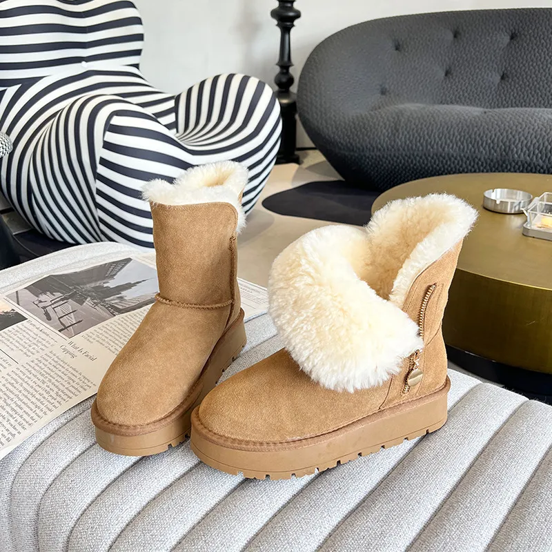 2024 New Snow Boots Designer Boot Winter Snow Fur Furry Side Pull Half Boots Womens Mens Platform Shoes Booties