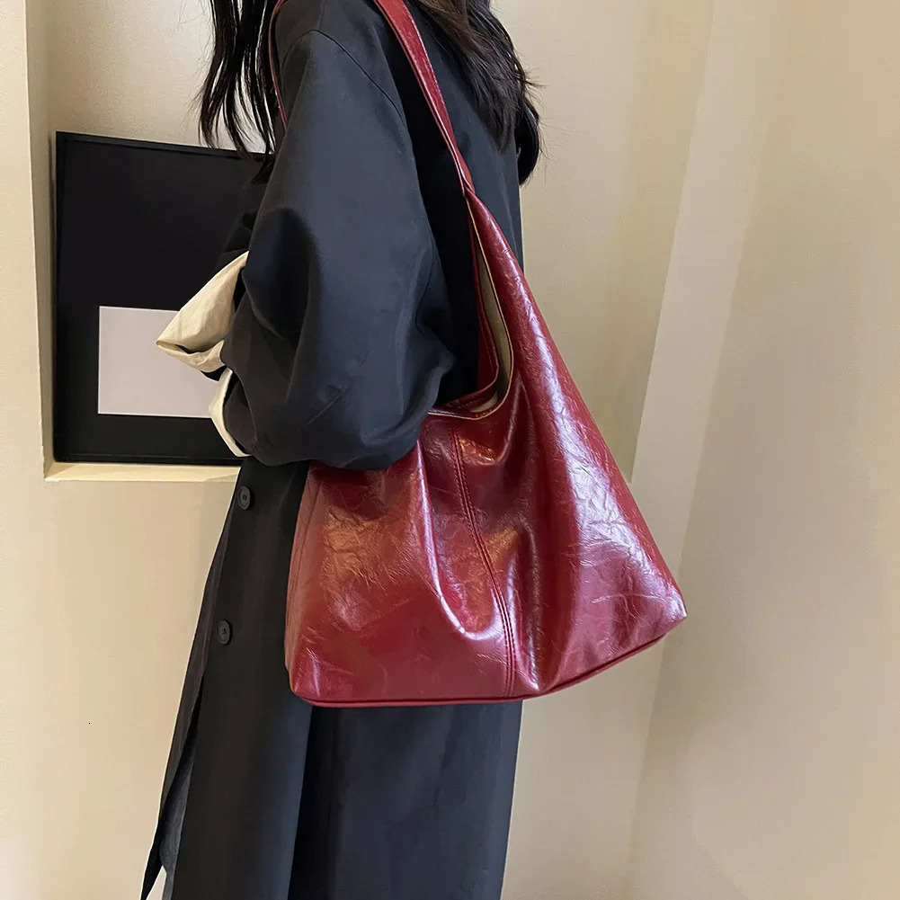 Soft PU leather high-quality underwear bag vintage wine red womens shoulder bag commuting large handbag 2-piece womens casual handbag 241018