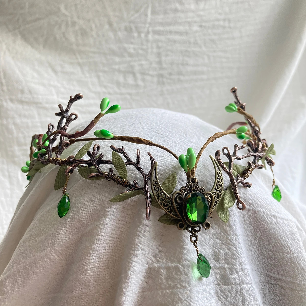 Moon Woodland Headwear with Branches Fairy Crown Elf Crown Female Wedding Bride Fairy Butterfly Costume Round Flowers 241018
