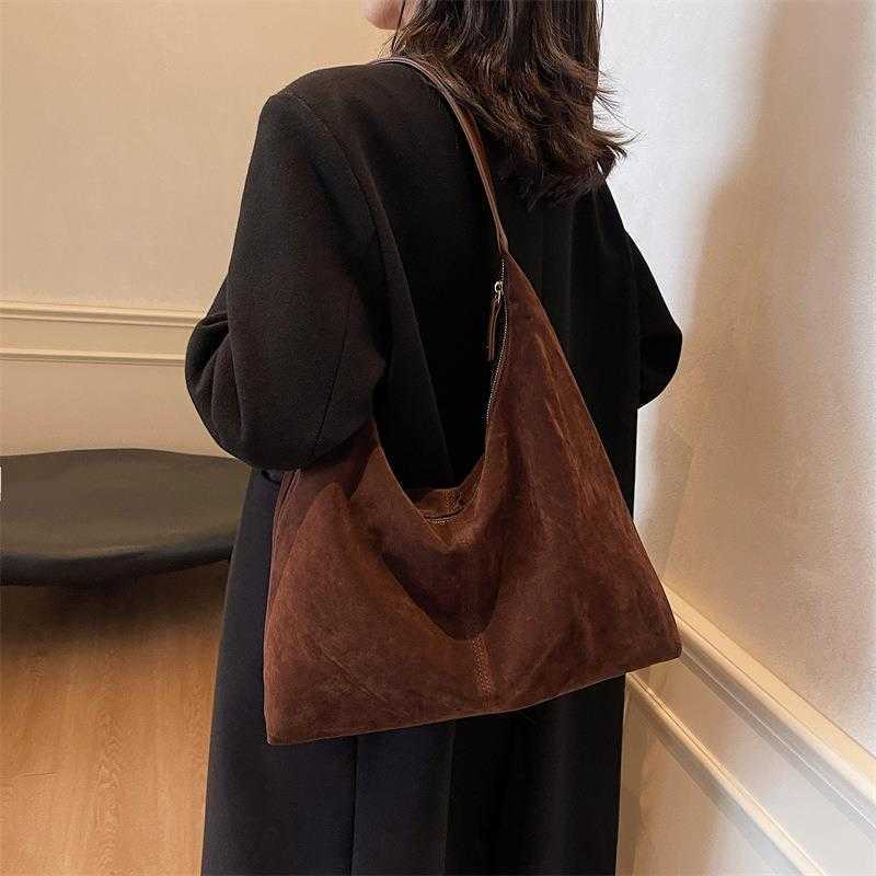 CMM Autumn and Winter Suede Bag for Women Large Capacity New Versatile Shoulder Bag Large Capacity Tote Bag