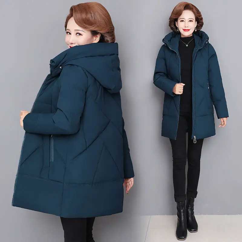Hooded Thick Down Jacket Female 2023 New Middle Aged Mother Cotton Winter Coat Grandmother Wear Plus Size Long Parka Women 6XLX241019