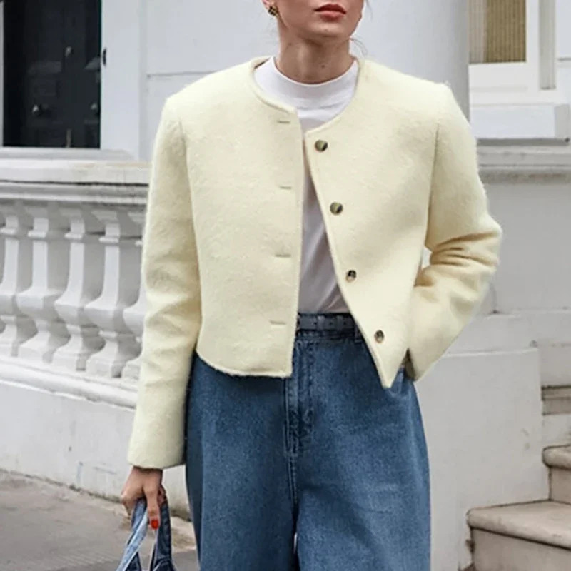 Elegant Tweed Jacket Women Coats Vintage Woolen Singlebreasted Oneck Long Sleeve Short Streetwear Casual Lady Outwears 241019
