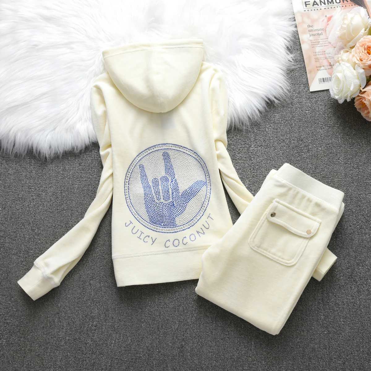 Women's Two Piece Pants Juicy Cometure 2024 Autumn/Winter Track and Field Wear Velvet Womens Hoodie Sportswear Casual Pants Set Y2K Sportswear Y2