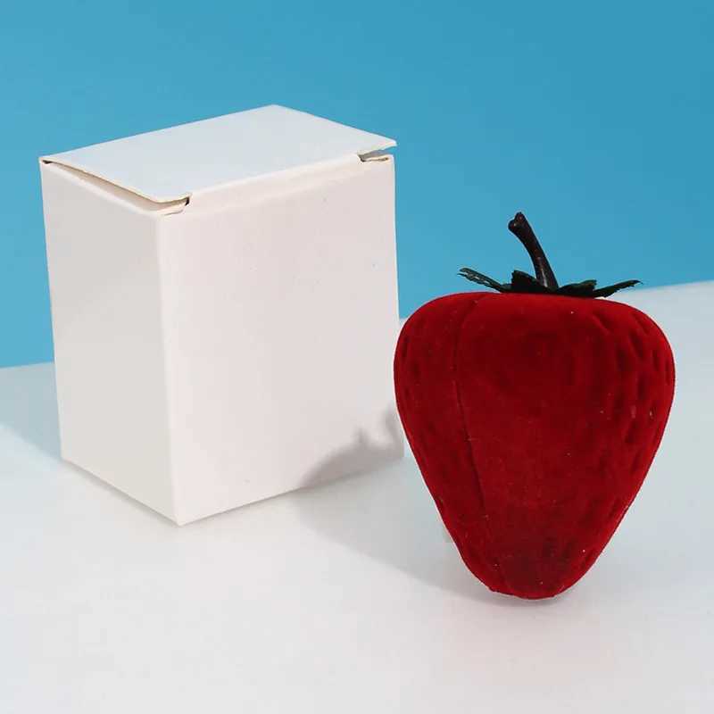 Popular Strawberry Box Cute Jewelry Box Ring Plush Storage Box Fashion Earrings Jewelry Box Birthday Gift W241019