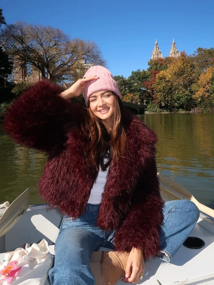 Fashionable Warm Fluffy Faux Fur Coat for Women Elegant Collar Long Sleeve Open Collar cardigan for Women Fashion Winter Street Coat 241018