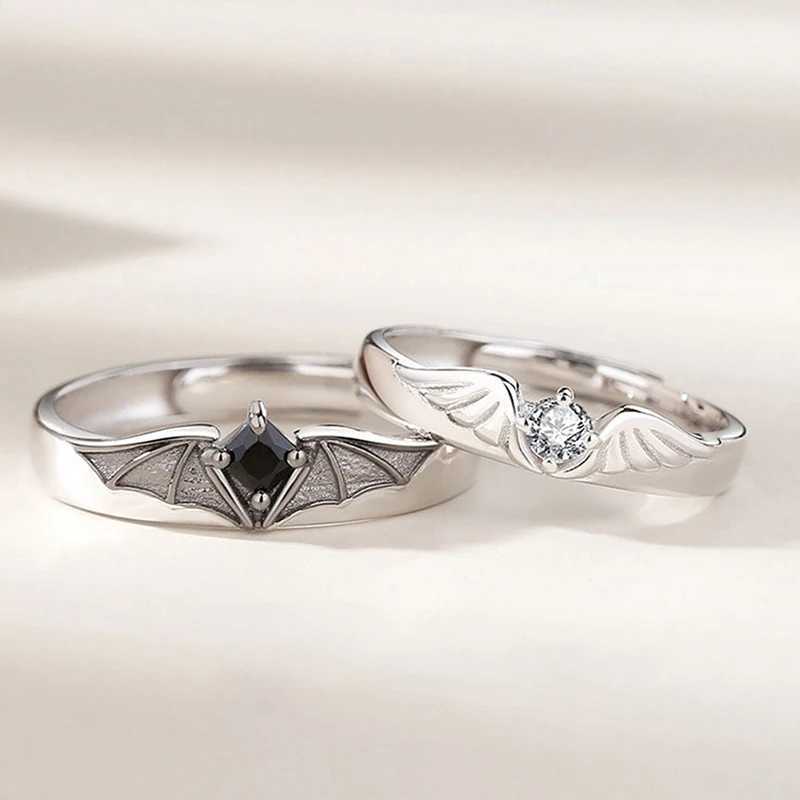 1 Angel Devil Couple Ring Female Romantic Fashion Wings Design Adjustable Engagement Ring Wedding Jewelry Y241019