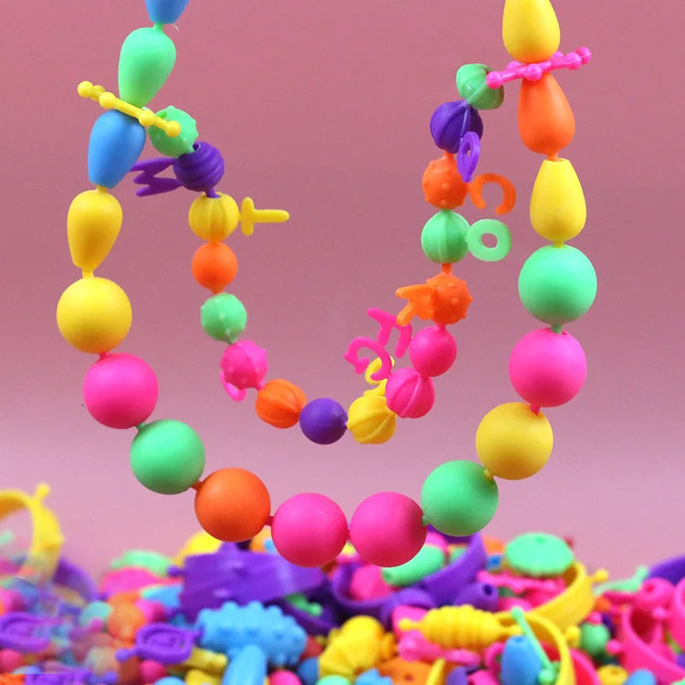 Pop Art beads are clipped together for childrens jewelry fashion kits DIY necklaces and bracelets crafts birthday toys gifts childrens beads 241018