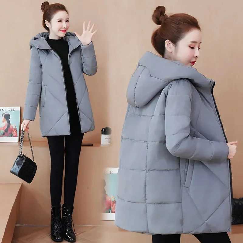 2024 New Winter Women Hooded Jacket Coats Long Parkas Female Down Cotton Overcoat Thick Warm Padded Windproof Casual WindbreakerX241019