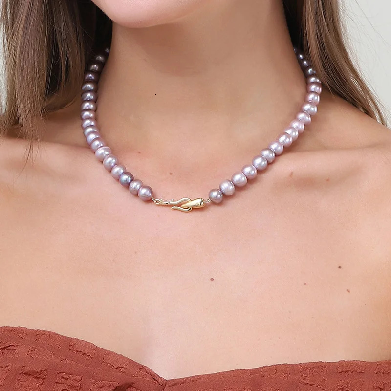 Ins pearl necklaces natural stones and glacier beads fashionable jewelry trendy necklaces suitable for womens elegant style 241018