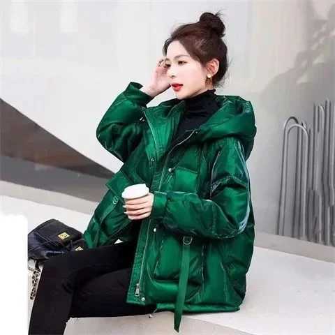 Winter New glossy Down Cotton Jacket Thick Warm Hooded Puffer Jacket Women Parka Oversized Korean Coat Black Red Green Blue topsX241019