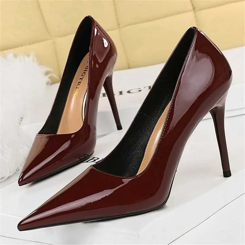 Female fetish 10cm high heels nude pump wedding bride thin high heels wedding sexy wine red high heels women scarf office party shoes Y241019
