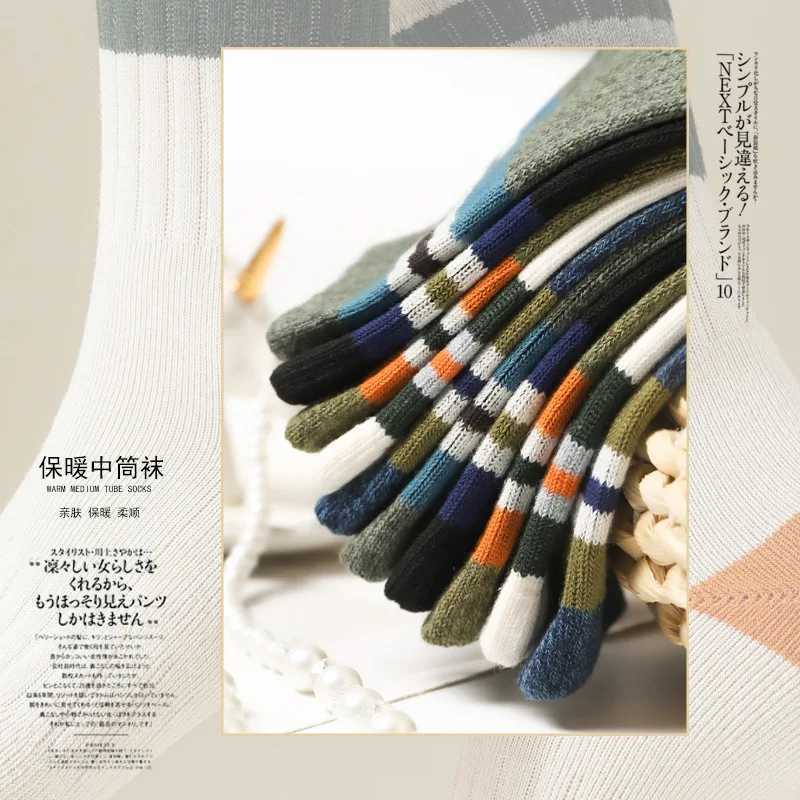 Autumn and winter mens warm mid-tube wool striped thick sports socks retro trend socks 1 pairXJ241019
