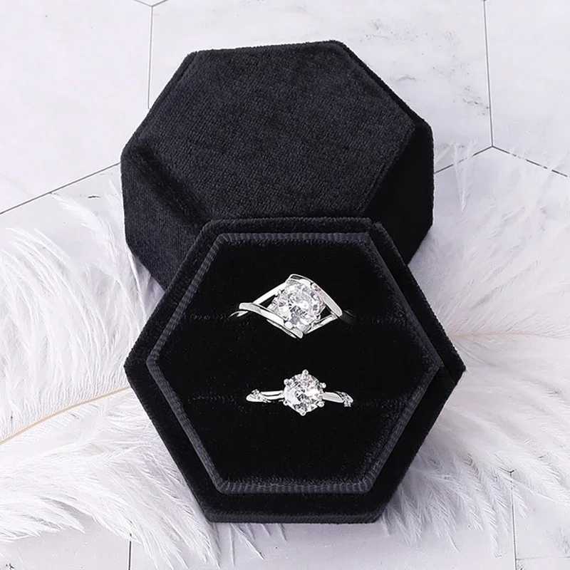 Hexagonal flannel ring box colorful spotted jewelry packaging display velvet box for wedding confession jewelry packaging display W241019
