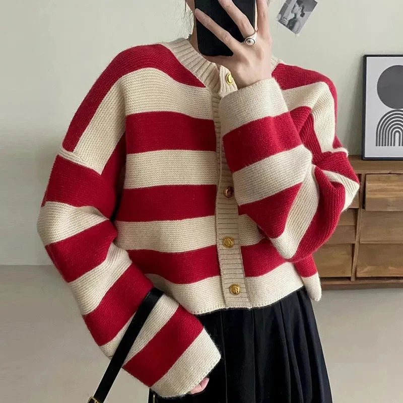 Striped Knitted Cardigan Womens Autumn Winter Button Loose Cardigan Womens Long Sleeve Knitted Cardigan 241018