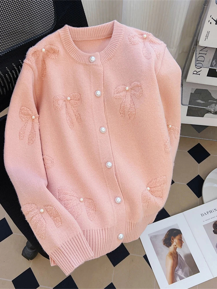 Womens white cardigan wool sweater Harajuku Y2k long sleeved O-neck knitted cashmere sweater retro 2000s cute clothing autumn 241019