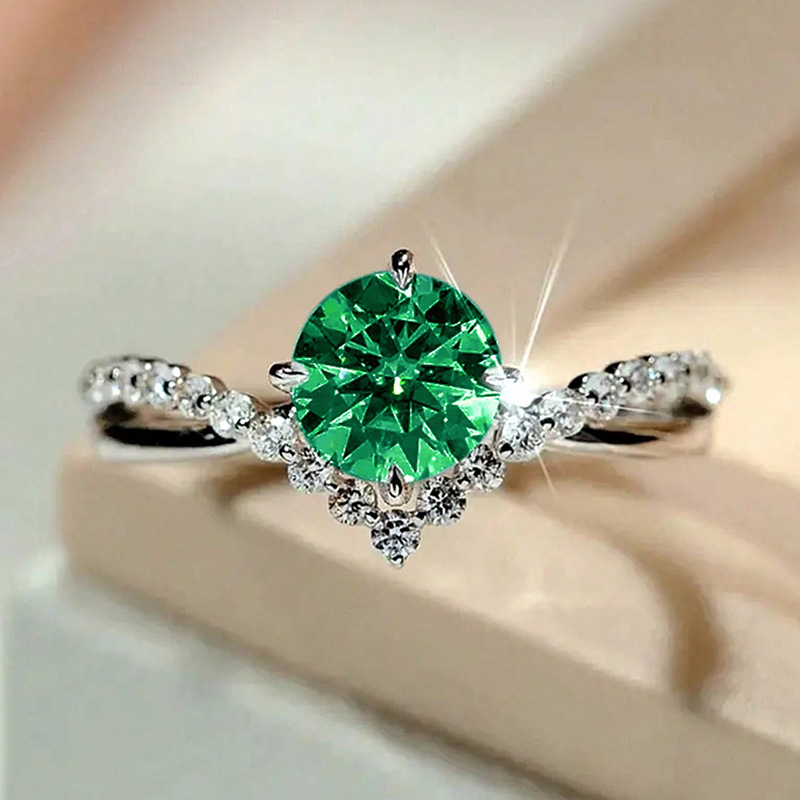 Couple Rings Women 925 Sterling Silver White Gold Single Stone Ring Classic Crown Diamond Ring Designer Crystal Wedding Jewelry