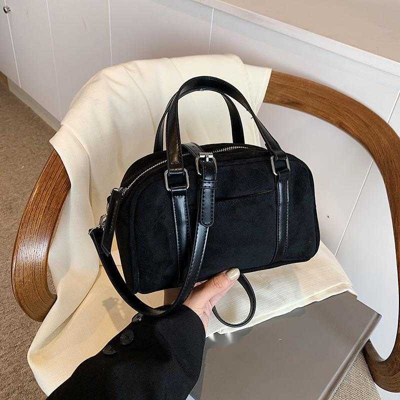 CMM Premium Suede Bag For Women New Autumn And Winter Fashion Single Shoulder Carrying Crossbody Bag