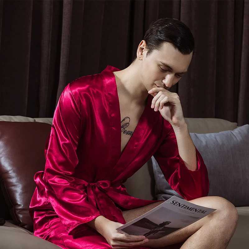 Casual Long Sleeve Homewear Intimate Lingerie Satin Men Groom Groomsman Wedding Robe 2022 Summer New Sleepwear Bathrobe GownXJ241018