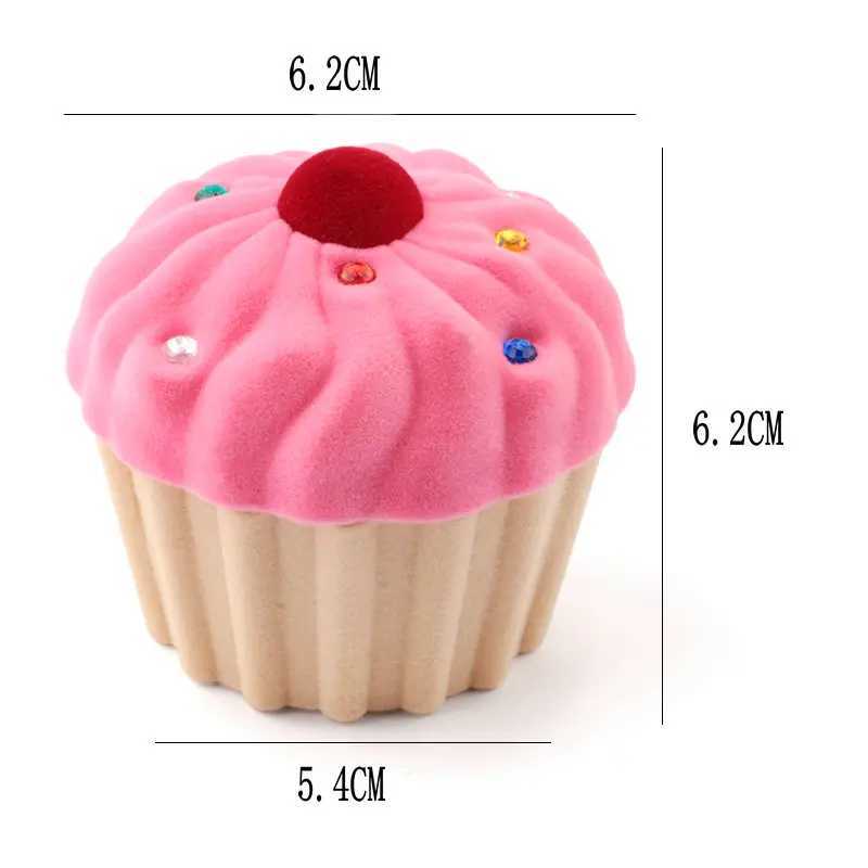 1 cute cake gift box holder jewelry box velvet wedding ring box earrings necklace display and packaging 2 colors W241019