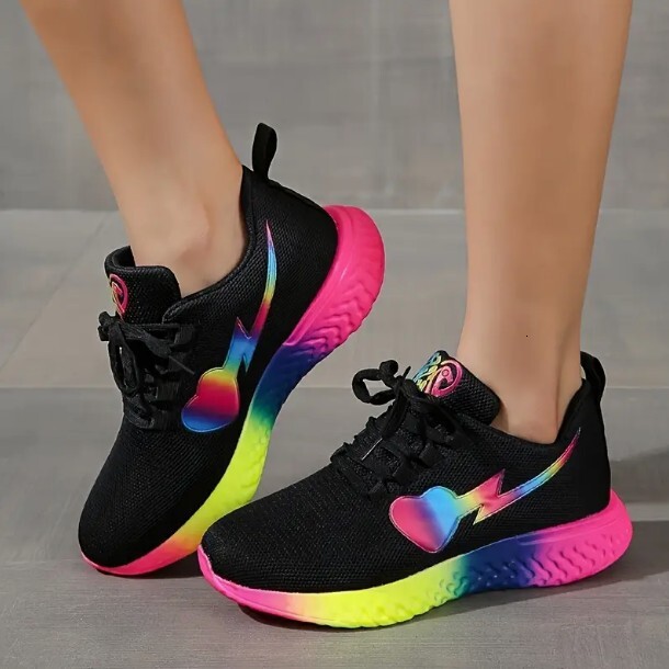 2023 Summer Thick Sole Casual Knitted Sports Shoes Women's Large Lace up Rainbow Low Top Running Shoes Single Shoe