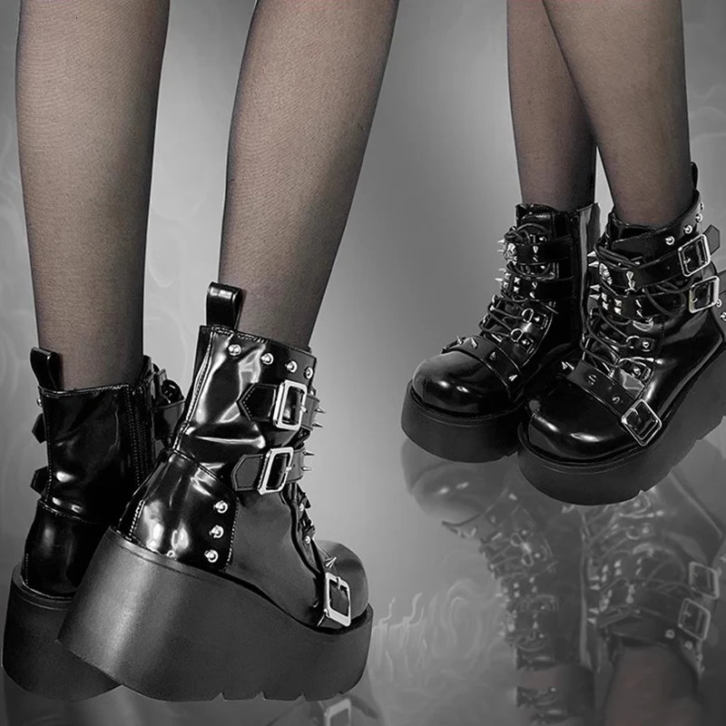 Rivet Decoration Short and Fat Platform Punk Ankle Boots Womens Winter Pu Leather Black Boots Womens Metal Buckle Gothic Shoes 241018