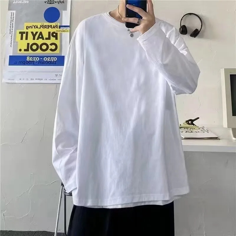 Autumn long sleeved mens T-shirt cotton round neck solid color casual Japanese clothing loose and breathable mens T-shirt top 241018