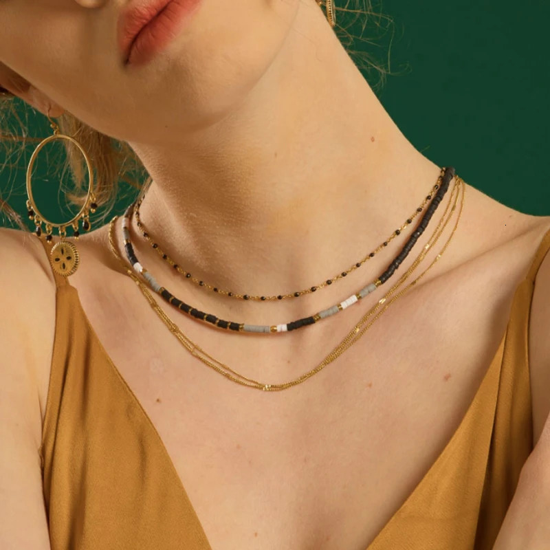 Handmade colored polymer clay bead necklace suitable for womens bohemian stainless steel necklace party gift 241018