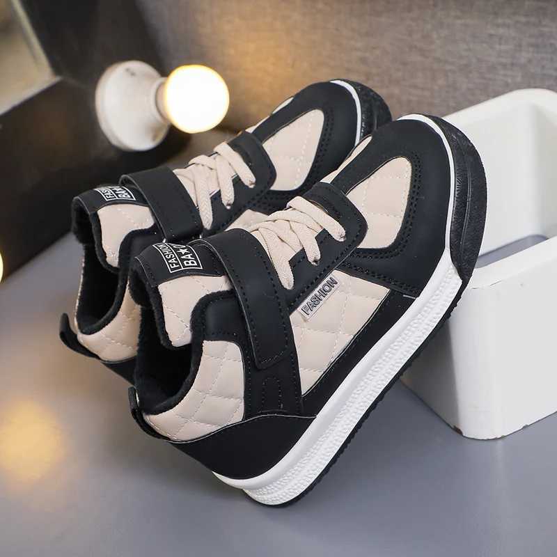 Athletic Outdoor Childrens sports shoes winter warm walking shoes childrens casual sports shoes H241019