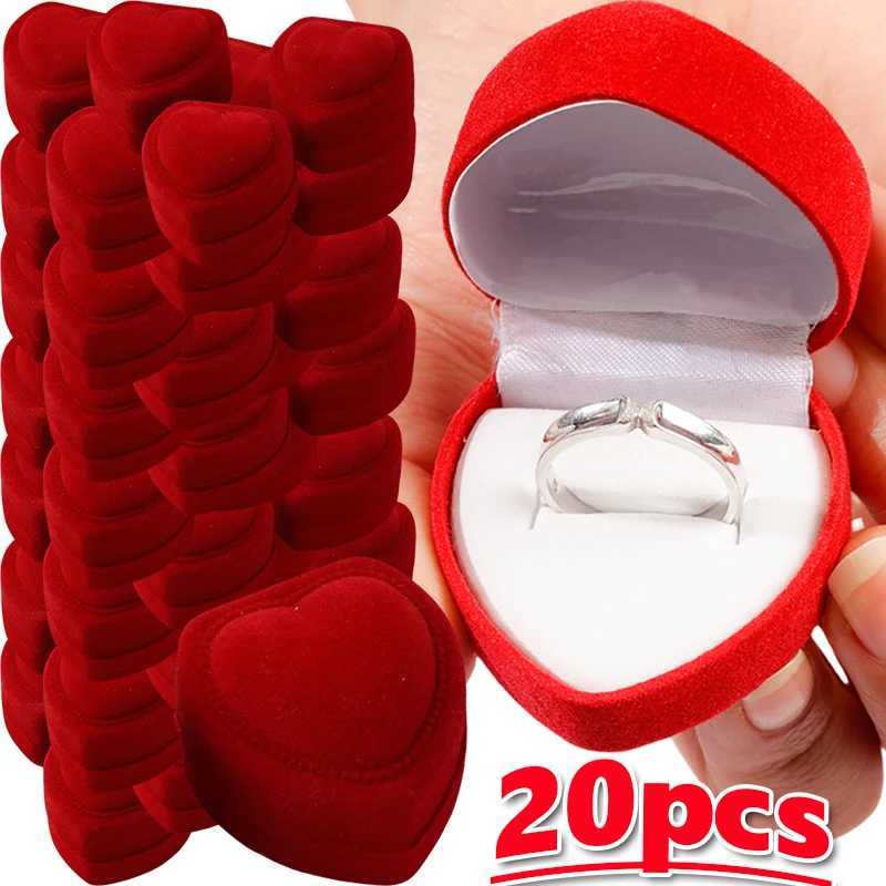 Floating Red Heart Ring Box for Wedding Rings Romantic Valentines Day Gift New Charm Jewelry Display Box Wholesale W241019