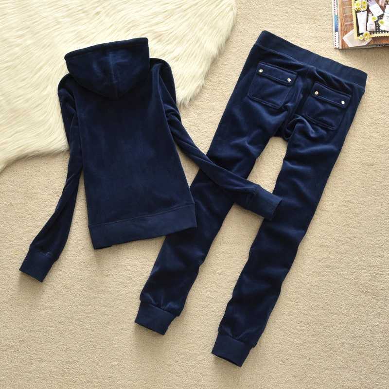 Women's Two Piece Pants Womens Velvet Track Wear Autumn/Winter Womens Casual Set Solid Color Hoodie Sportswear Velvet Set 2-piece Y241019S3WM
