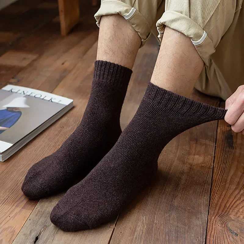 Mens Winter Thicken Wool Socks Male Women Warm Socks Super Plush Solid Color Socks Merino Wool Socks Christmas Against Cold SnowXJ241019