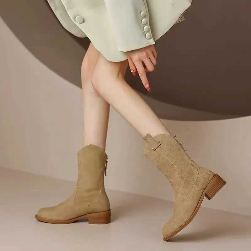 Womens Boots Pointed Toe Suede i Boots Autumn Winter 2023 New Wedge High Heels Western Cowboy Boots Slip Up Ankle Boots Wholesale Y241019