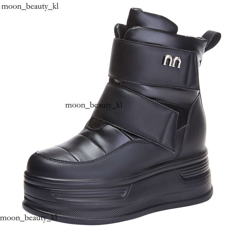 Fashion Snow Boots For Women In The Autumn And Winter 2024 New Style With Anti Cold Insulation And Plush Cotton Boots Thick Soled And Internally Raise