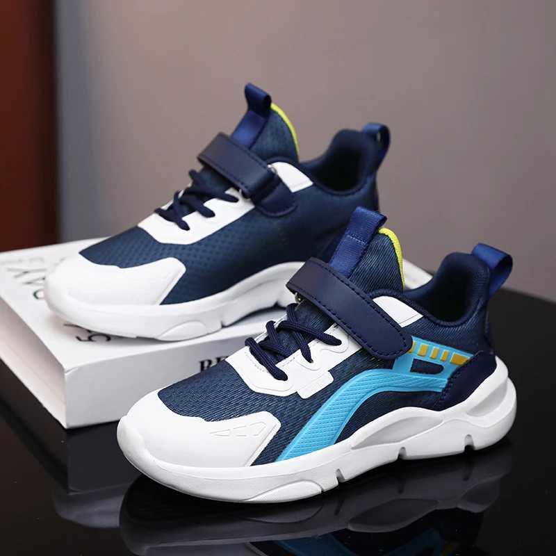 Athletic Outdoor Summer childrens sports shoes boys net breathable running sports shoes lightweight childrens casual shoes outdoor walking sports shoe