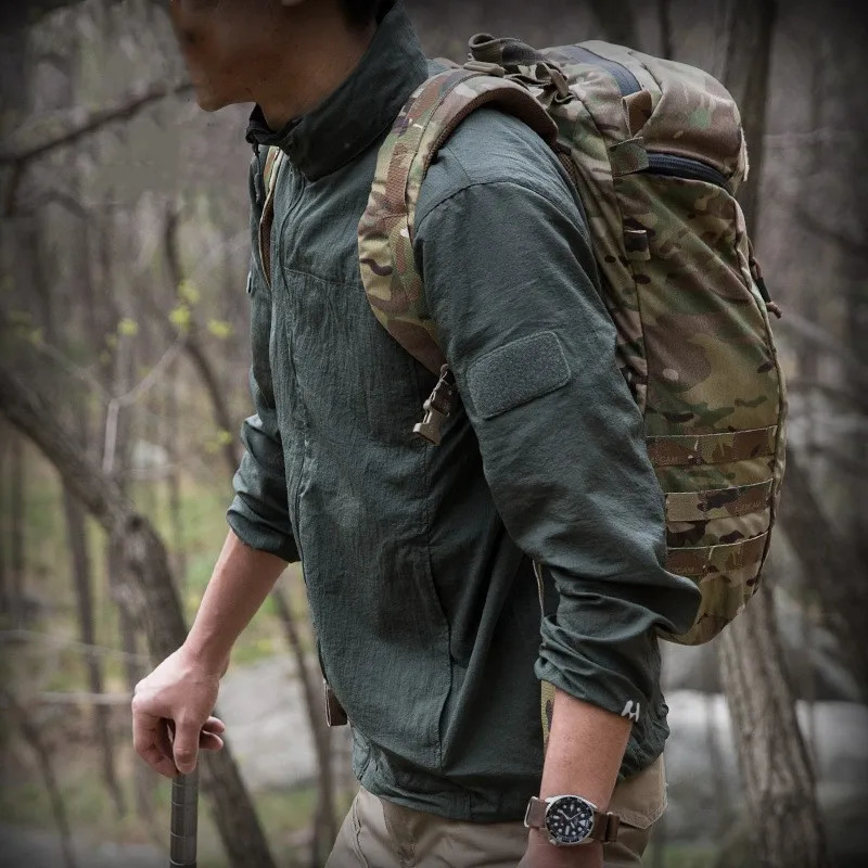 Military quick drying lightweight jacket mens summer tactical waterproof jacket zipper skin ultra lightweight casual jacket 241007