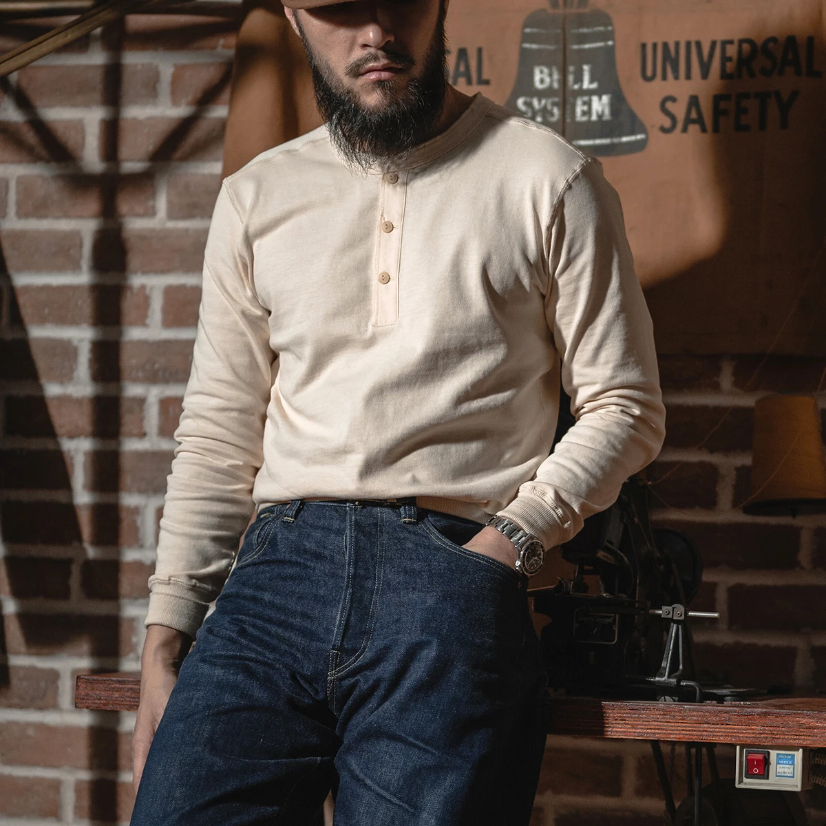 Bronson Henley old mens cotton T-shirt mens long sleeved T-shirt slim fit top casual retro solid color dress 241018