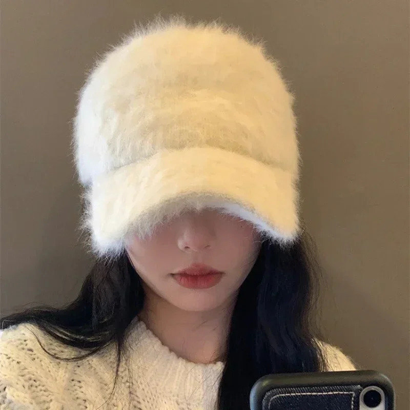 Ins Solid Color Rabbit Hair Baseball Caps Women Autumn and Winter Korean Versatile Warm Show Face Small Plush Duck Bill Hat 241009