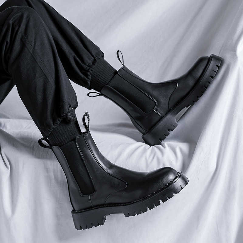 Martin Boot Oversize Mens Ankle Boots British Style Chelsea Mens Boots Winter Workwear High Top Leather Boots Plush Boots Fashion Boots 240927