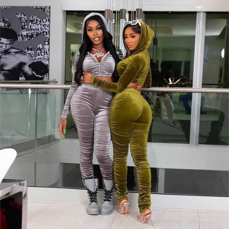 Women's Two Piece Pants Retro Velvet Womens Two Piece Sportswear Zipper Long Sleve Hoodie and Folding Pencil Pants Jogger Sportswear Y241019IZ1Y